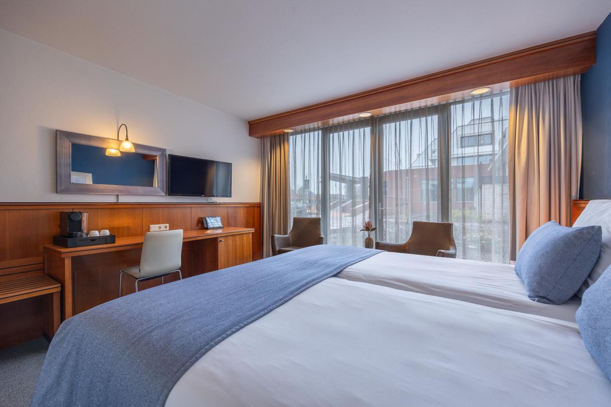 Hotel Der Valk Den Haag 4*
